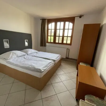 Apartment Feszek